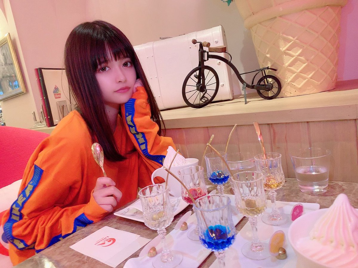 景井ひな】変な服で現れた美少女!?ドラマ出演も果たした彼女の